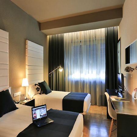 Habitus Hotel Leyre Παμπλόνα Εξωτερικό φωτογραφία