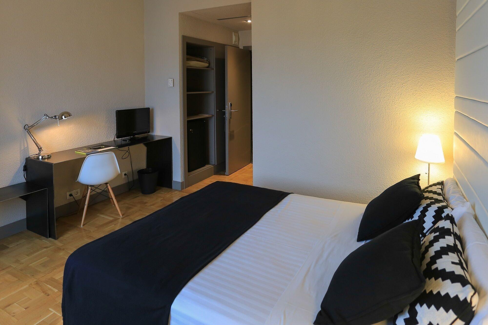 Habitus Hotel Leyre Παμπλόνα Εξωτερικό φωτογραφία