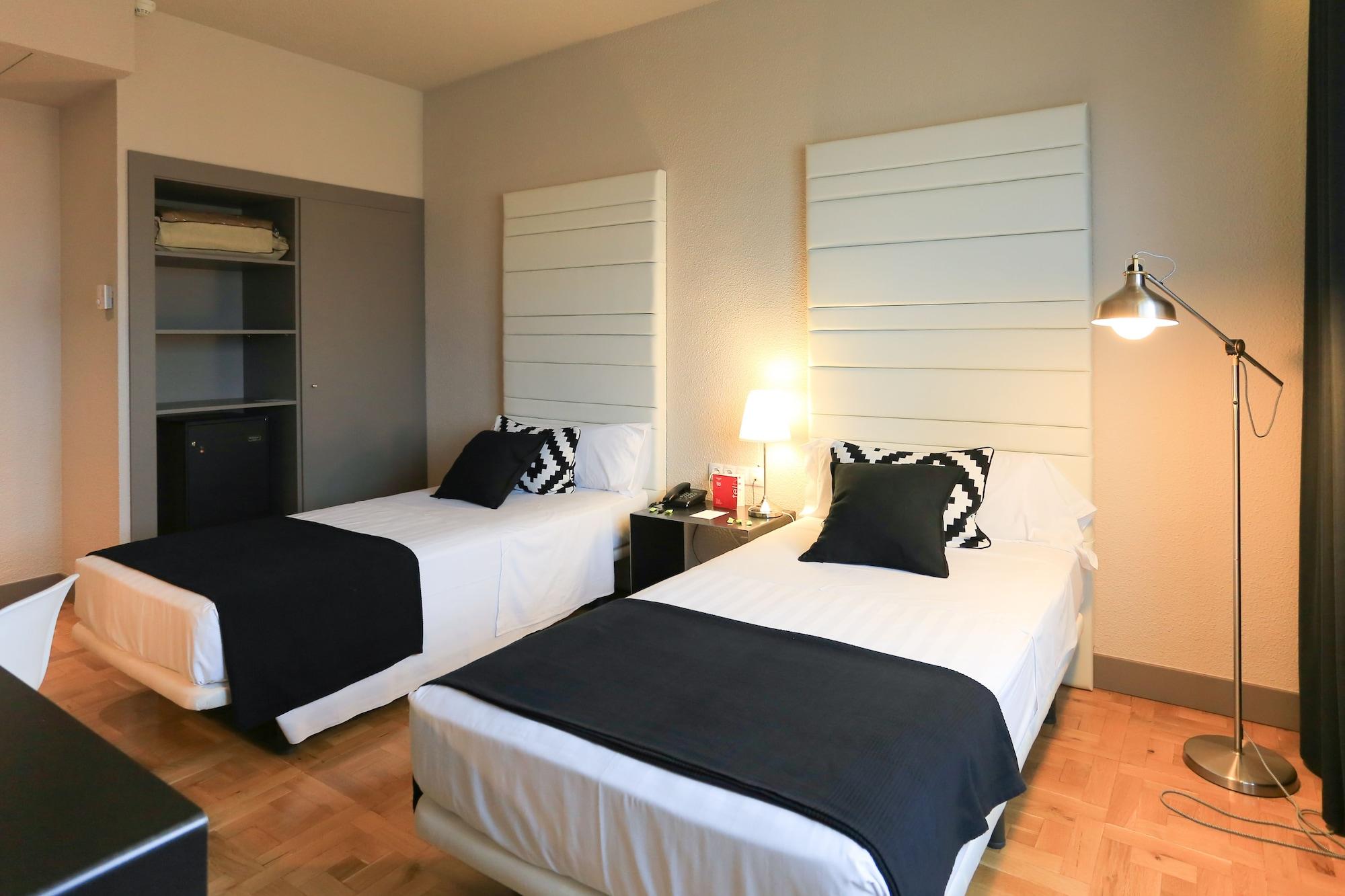 Habitus Hotel Leyre Παμπλόνα Εξωτερικό φωτογραφία