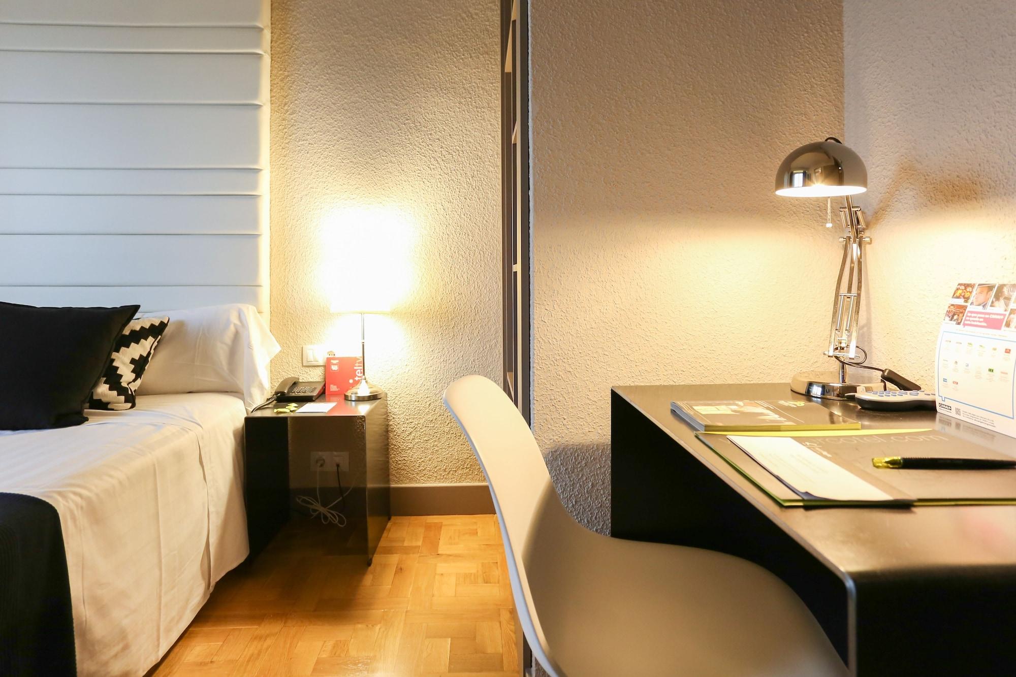 Habitus Hotel Leyre Παμπλόνα Εξωτερικό φωτογραφία
