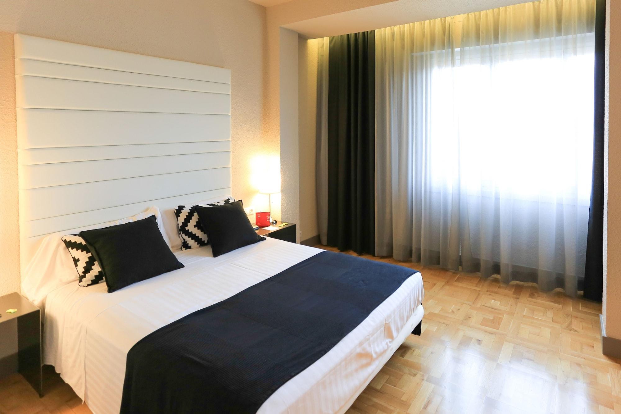 Habitus Hotel Leyre Παμπλόνα Εξωτερικό φωτογραφία
