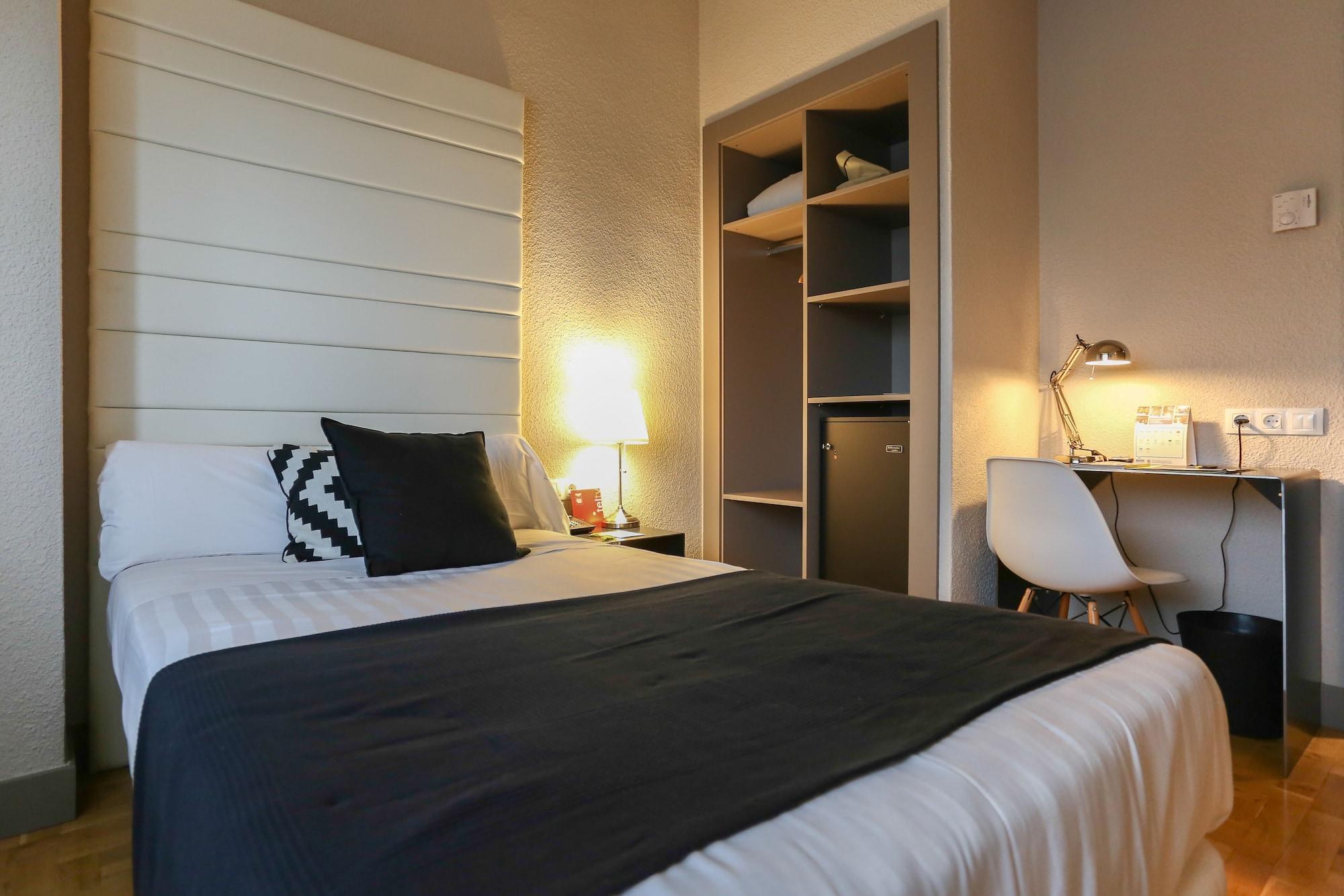 Habitus Hotel Leyre Παμπλόνα Εξωτερικό φωτογραφία