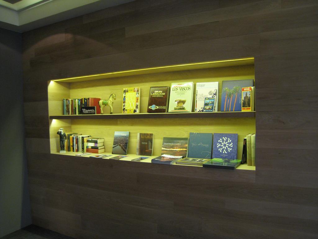 Habitus Hotel Leyre Παμπλόνα Εξωτερικό φωτογραφία
